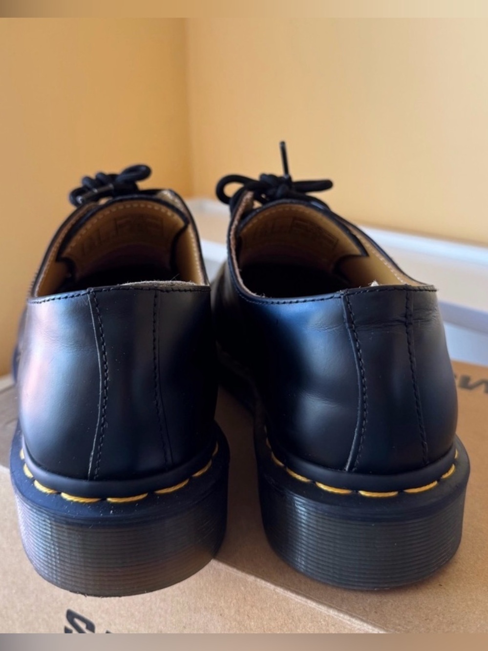 Dr Martens 1461 Smooth Leather Oxford Shoes - Picture 6 of 8